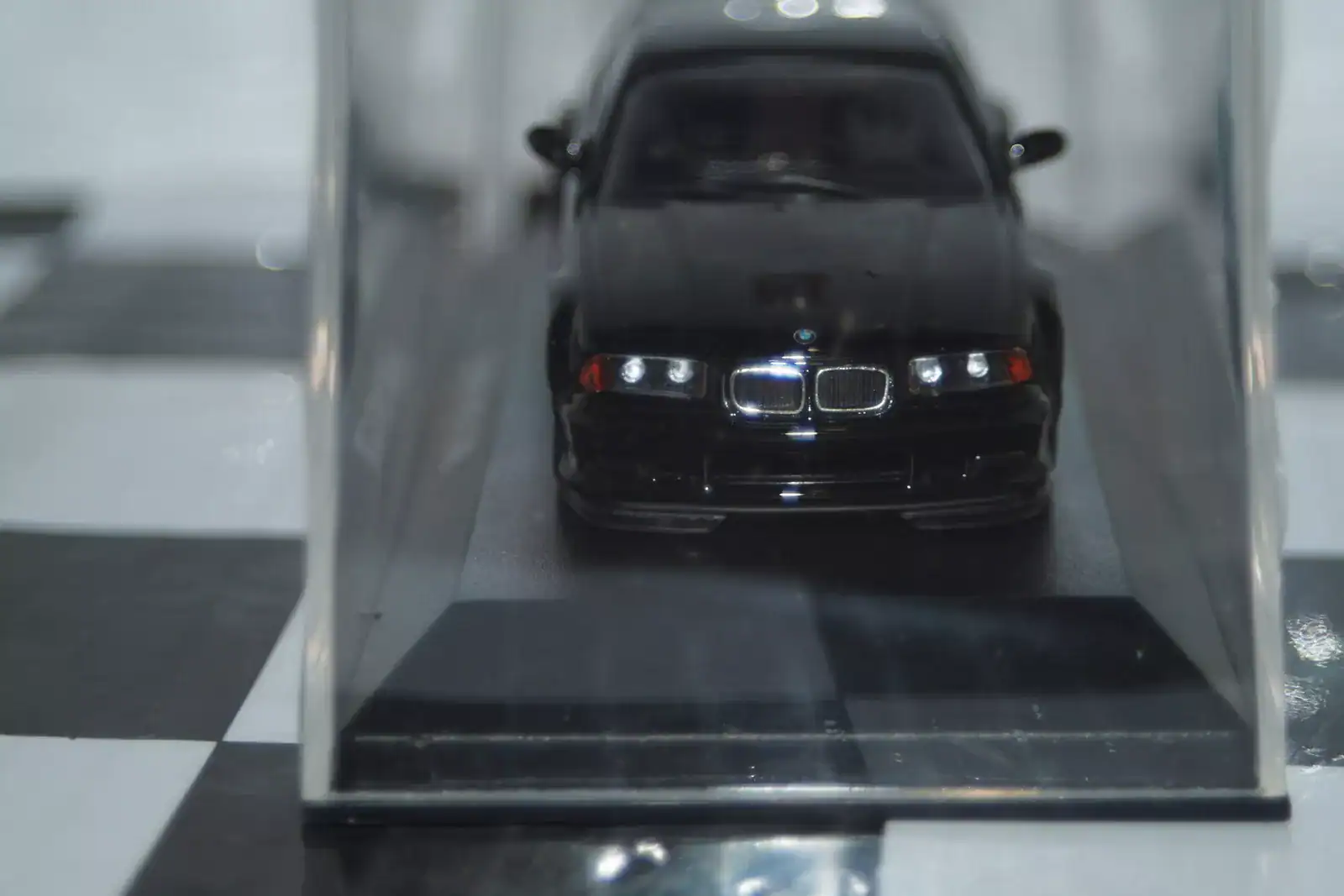 Maxichamps bmw m3 gtr (e36)1993 in black 1:43 940 023380