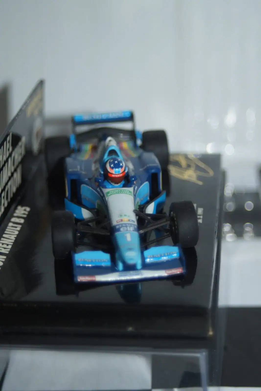Minichamps benetton renault b 195 winner brazil 1995 510 954301 1:43
