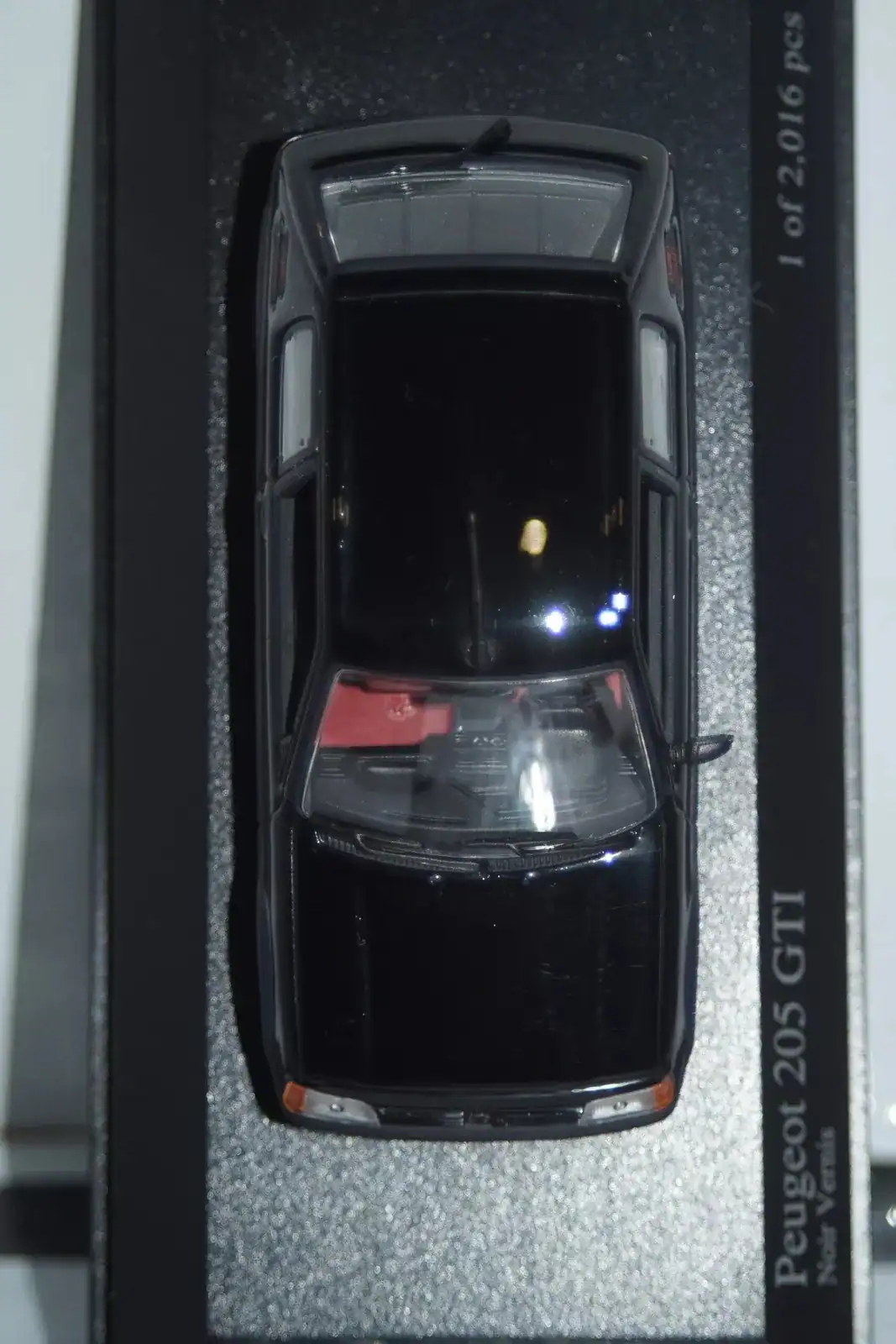 Minichamps peugeot 205 gti black 1990 400 112301 1:43