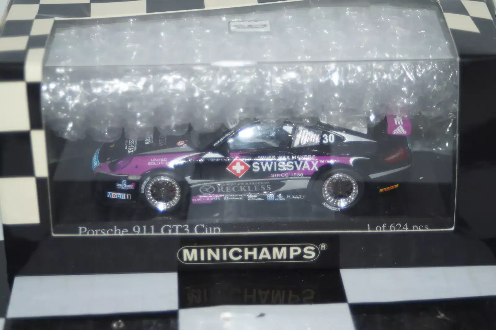 Minichamps porsche 911 gt3 cup asia 2007 #30 sasaki,400 076430 ,1:43
