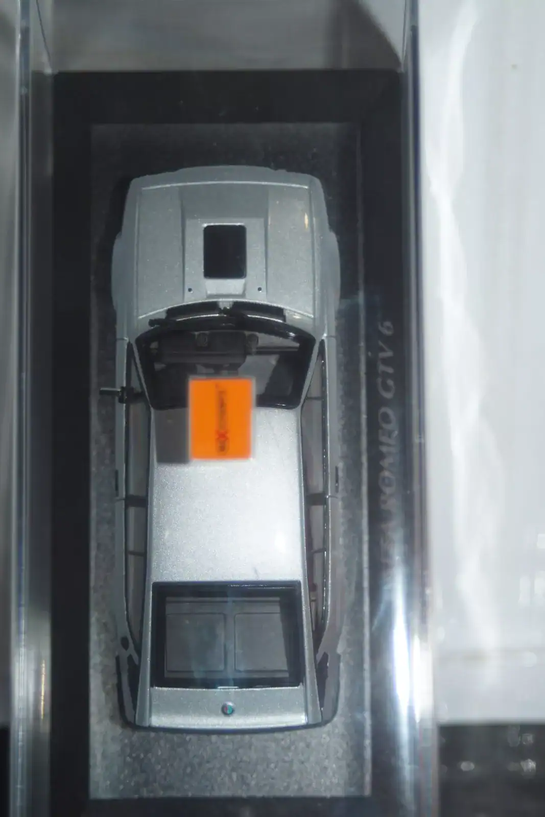 Maxichamps alfa romeo gtv 6 1983 silver 1:43 940 120141