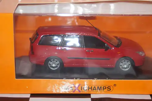 Maxichamps ford focus turnier (estate) 1998 red 1:43 940 087010