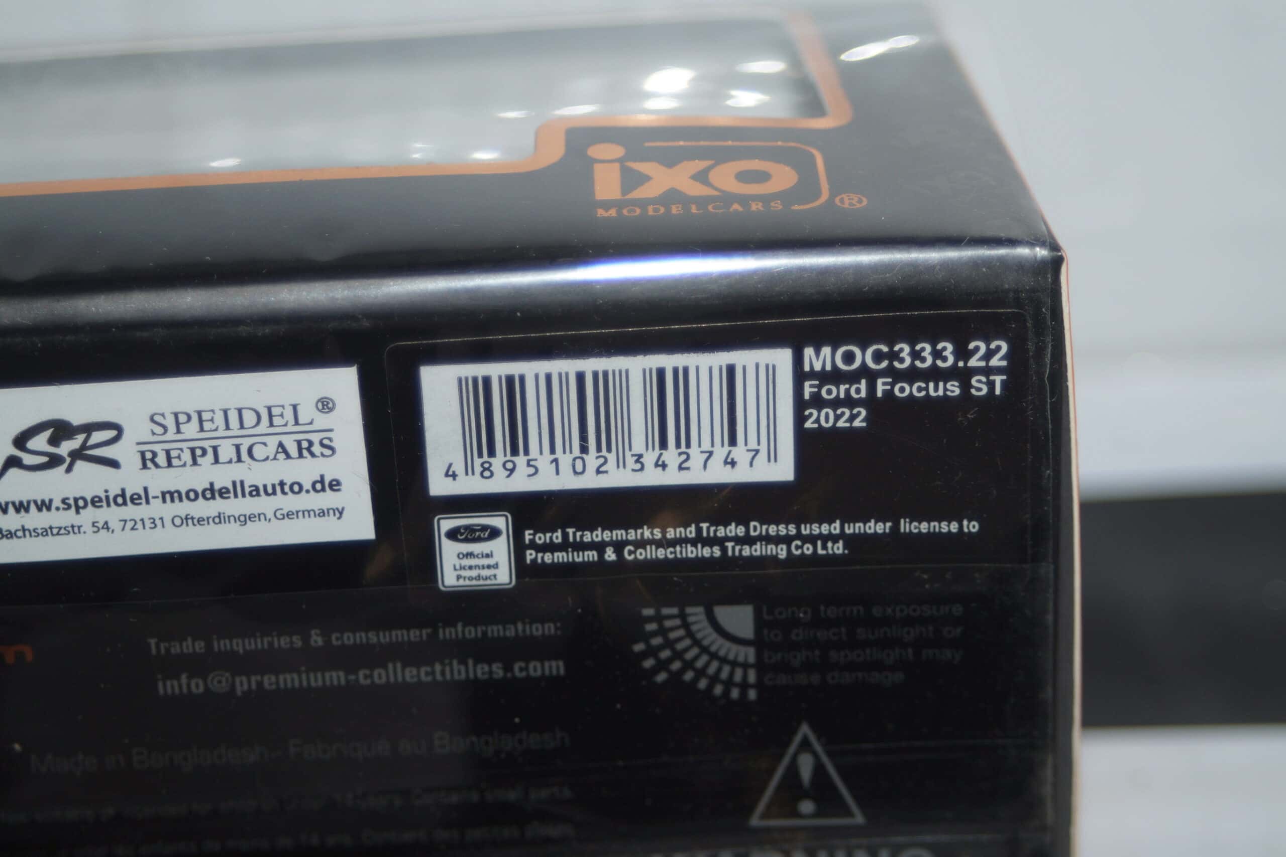 Ixo ford focus st 2022 green 1:43 moc333.22