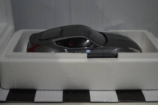 Otto nissan 370z in grey 1:18 ot465
