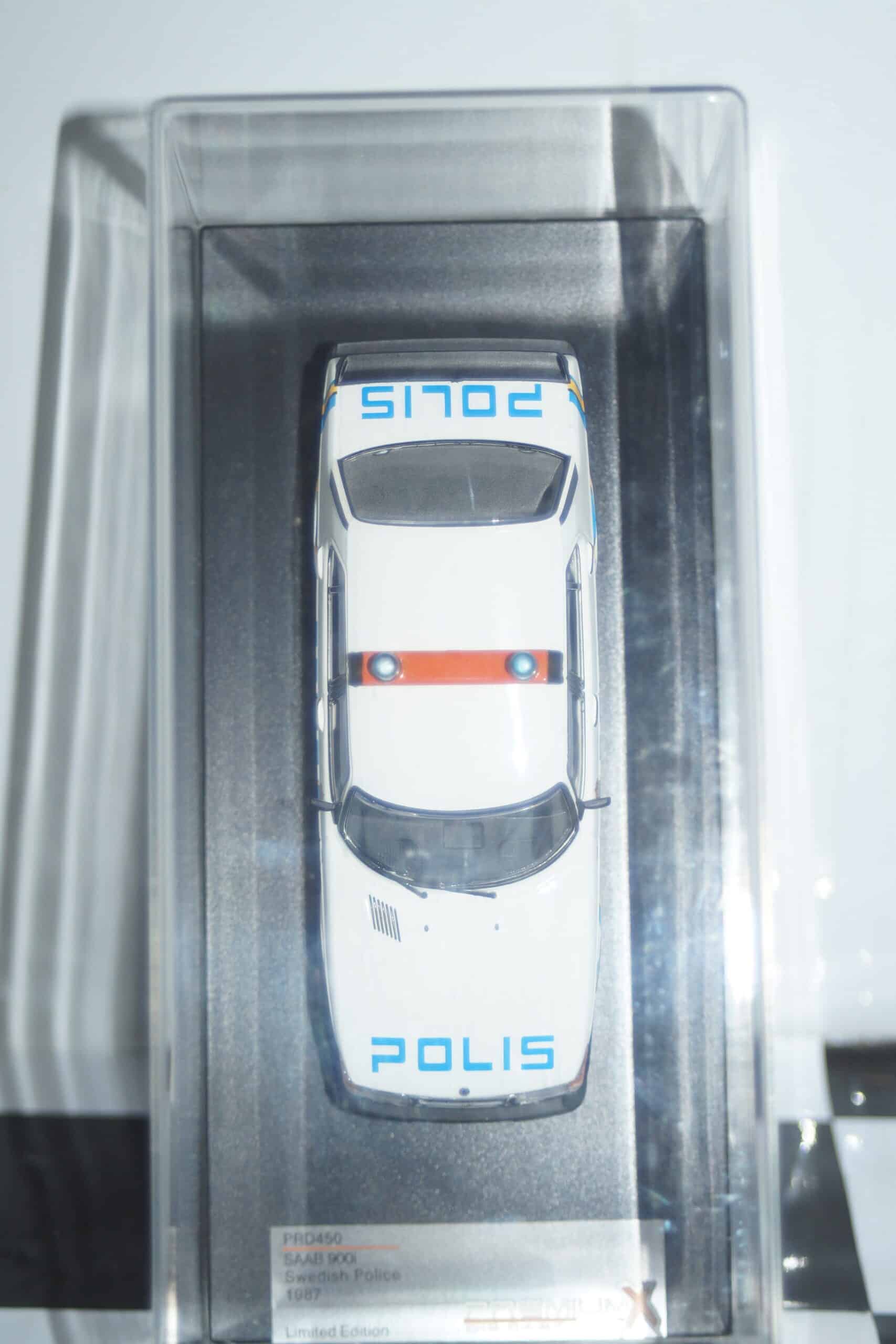 Premium x saab 900i swedish police 1987 1:43 diecast prd450