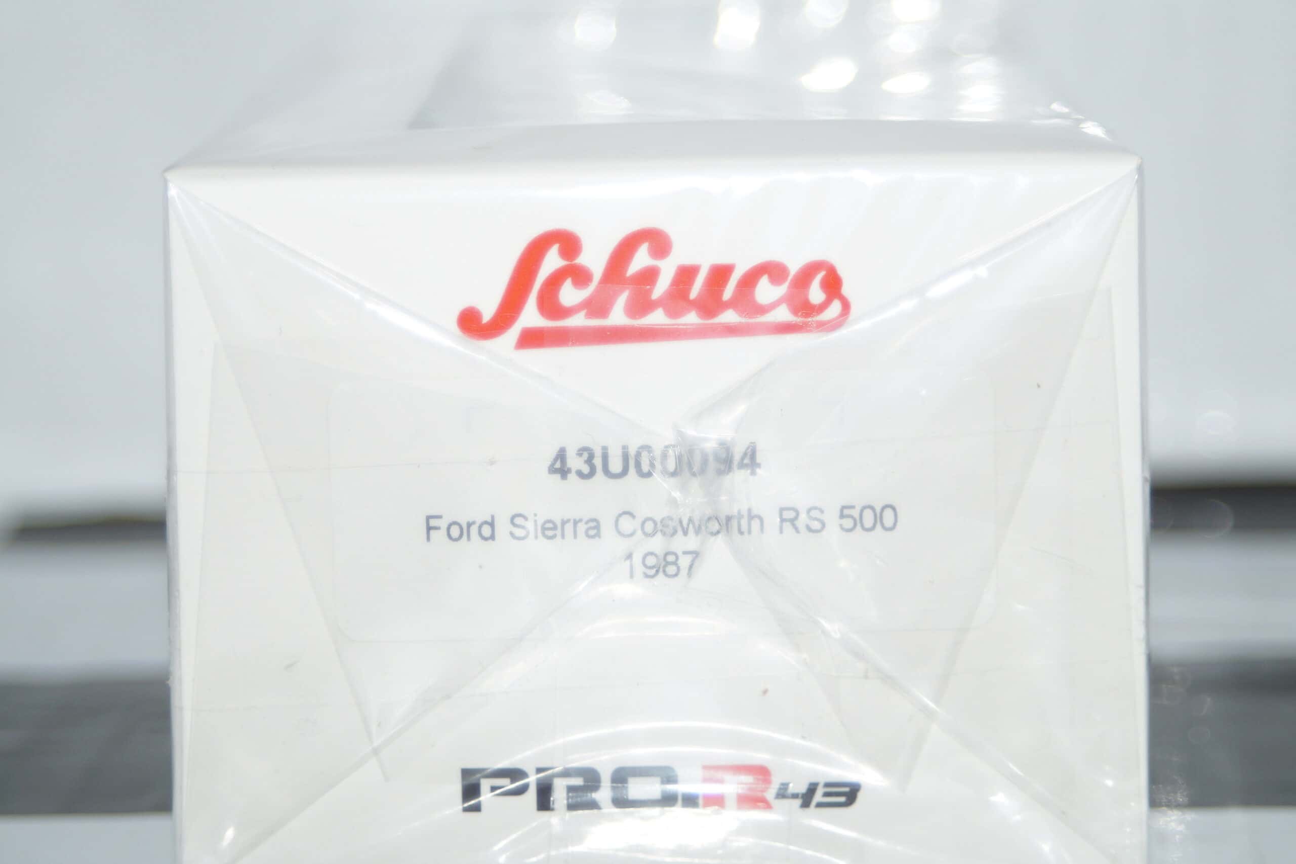 Schuco ford sierra cosworth rs500 in black 1:43 pro.r43 43u00094 (spark)