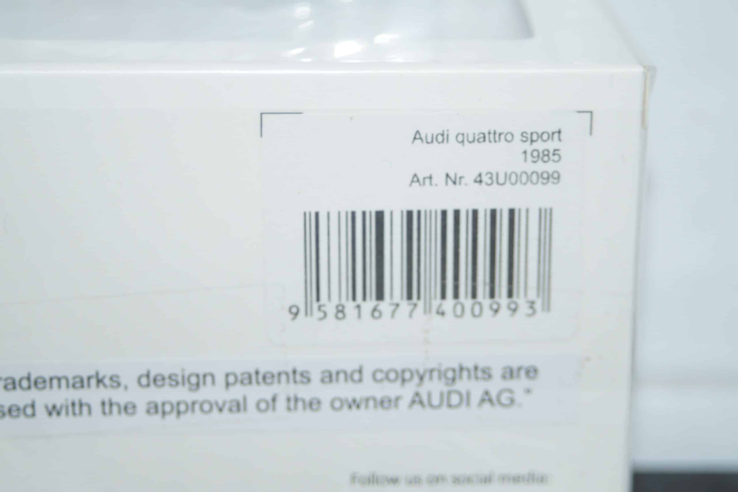 Schuco mercedes benz c-klasse saloon (w204) maroon 1:43 ref  04931