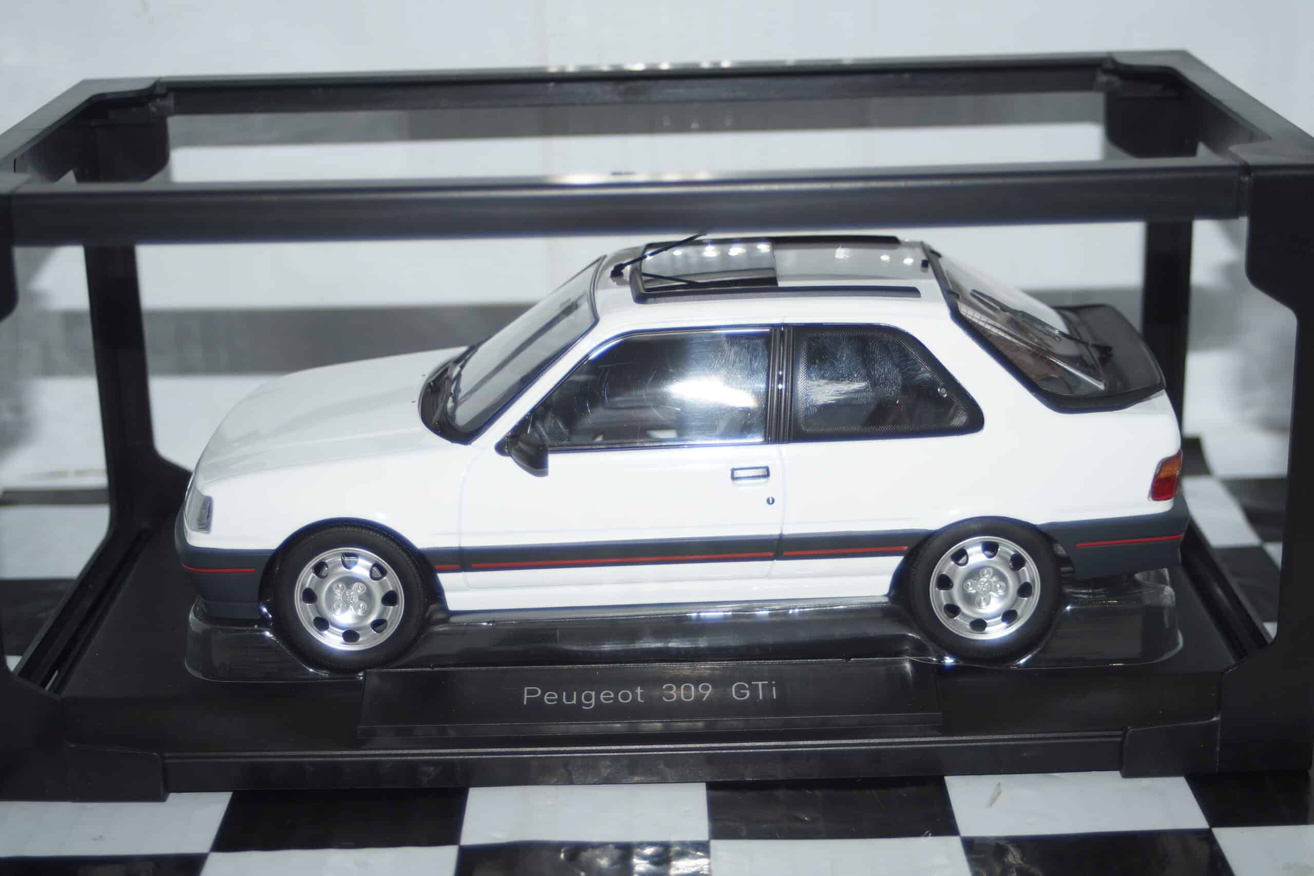 Norev peugeot 309 gti 1988 white 1:18 scale 184888