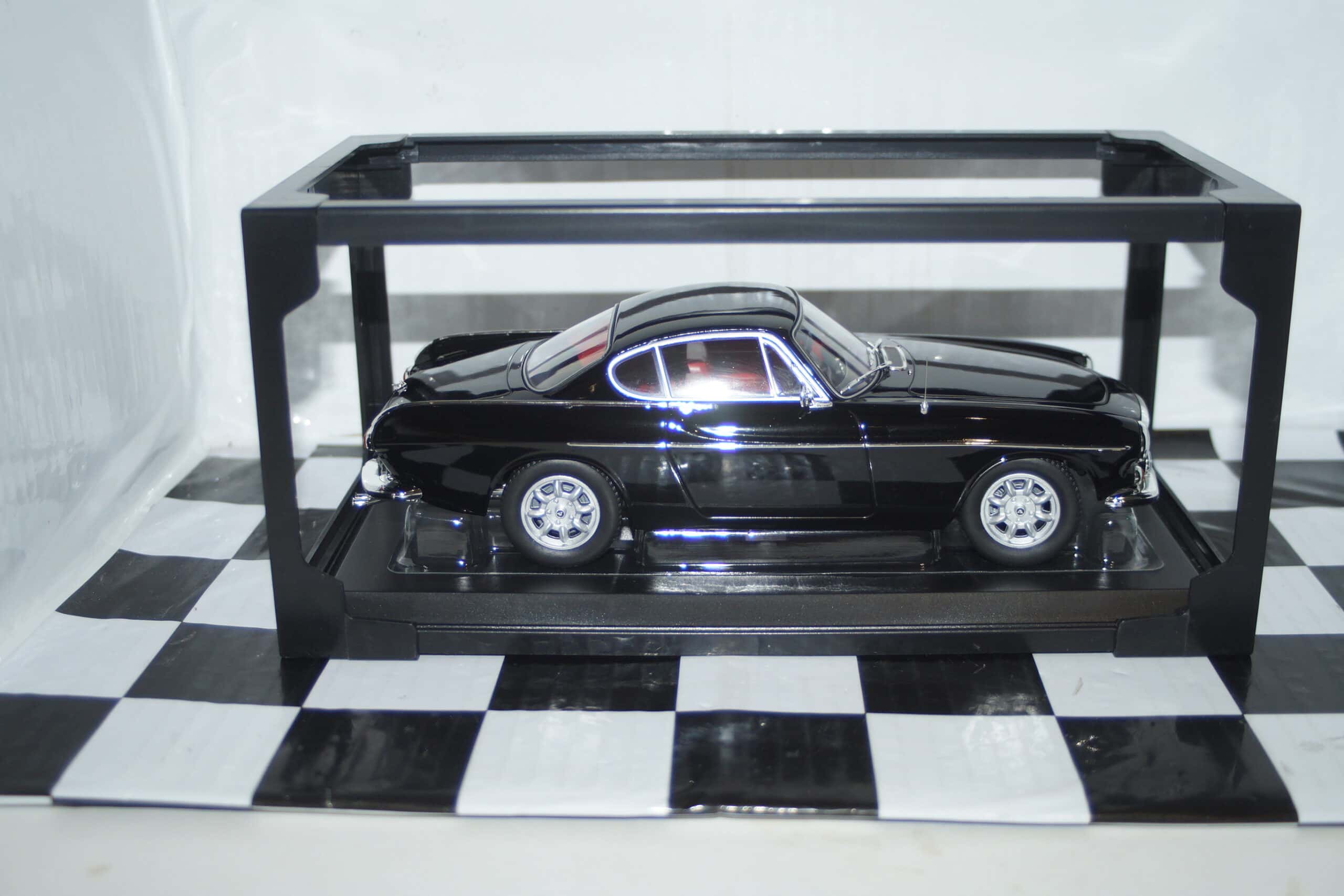 Norev volvo 1800 s 1967 black 1:18 scale 188703 ltd 343/400