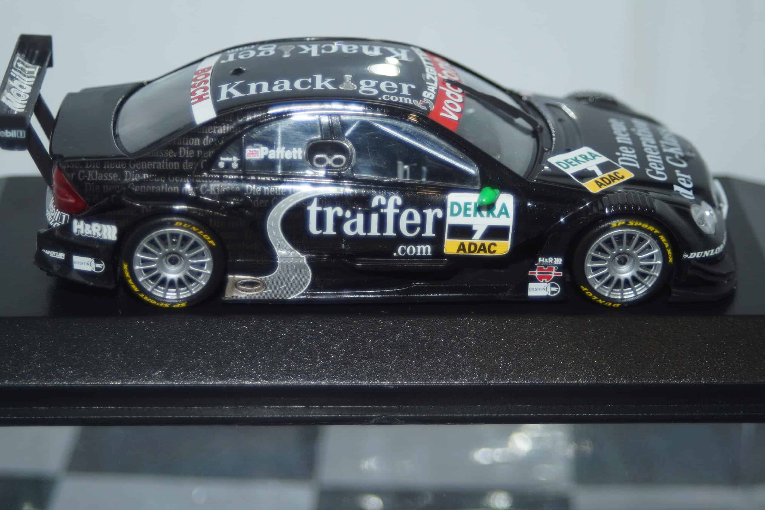 Minichamps mercedes c-class 2004 dtm #7 g.paffett (signed) 400 043407