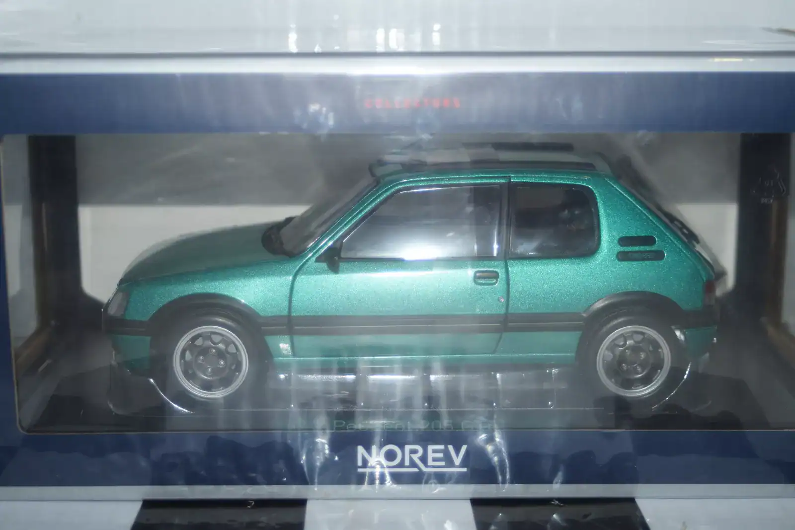 Norev peugeot 205 gti griffe 1991 green 1:18 scale 184847