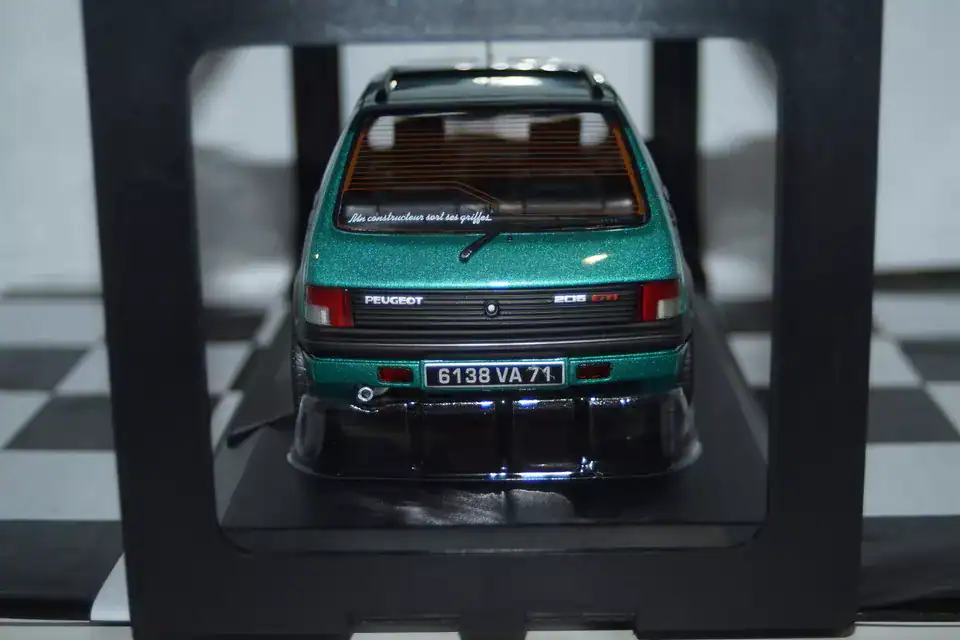 Norev peugeot 205 gti griffe 1991 green 1:18 scale 184847
