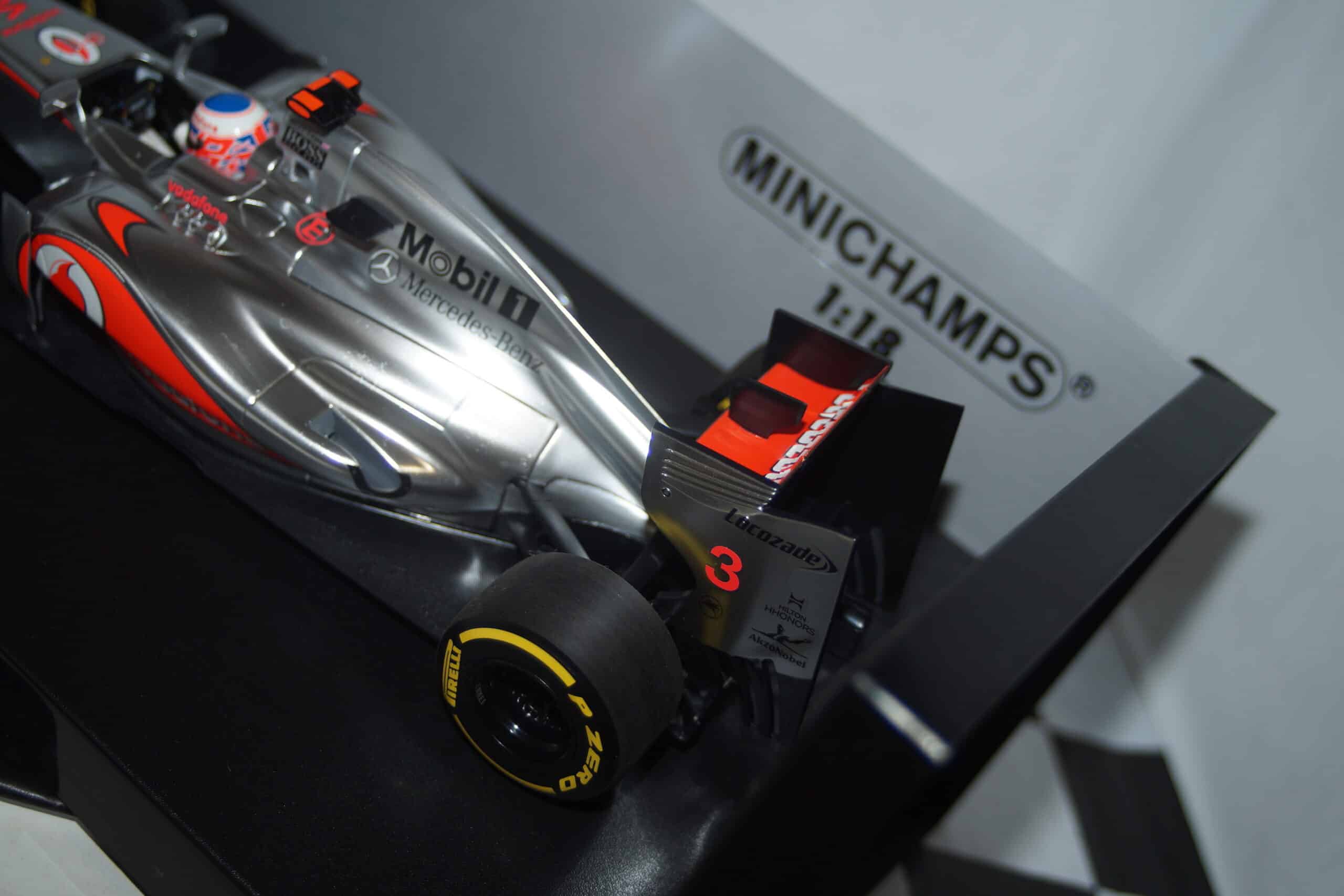 Minichamps mclaren mercedes mp4-27 j.button f1 2012 530 121803 1:18
