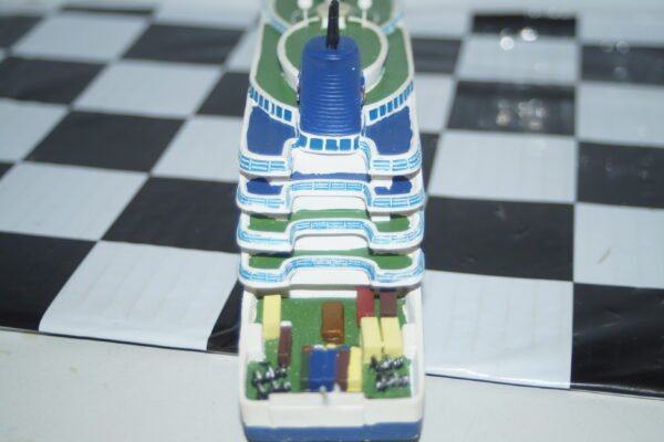 P & o north sea ferries - pride of hull -heavy resin type model ref zf683