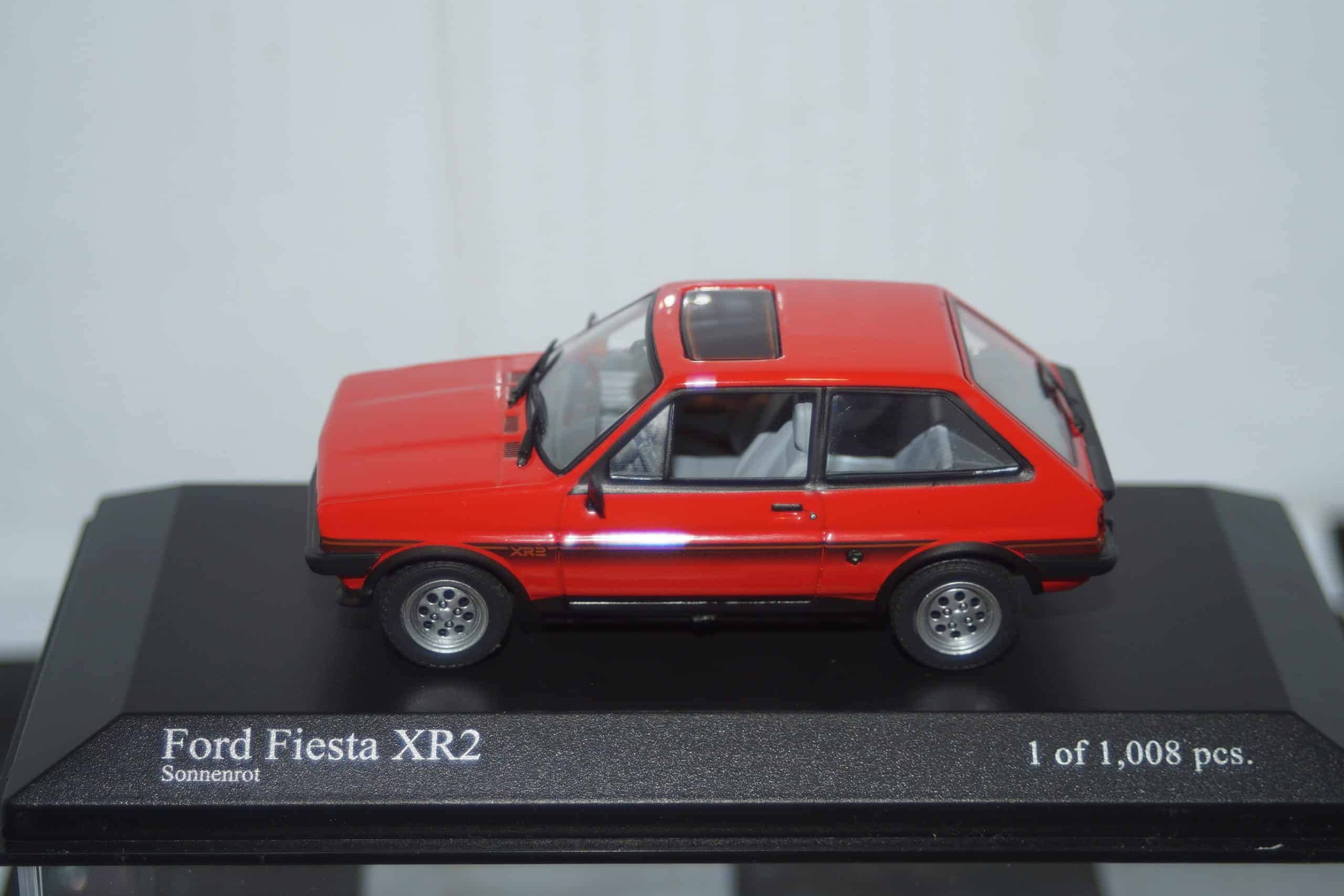 Minichamps ford fiesta xr2 1978 red ref 400 0851612 1:43 diecast