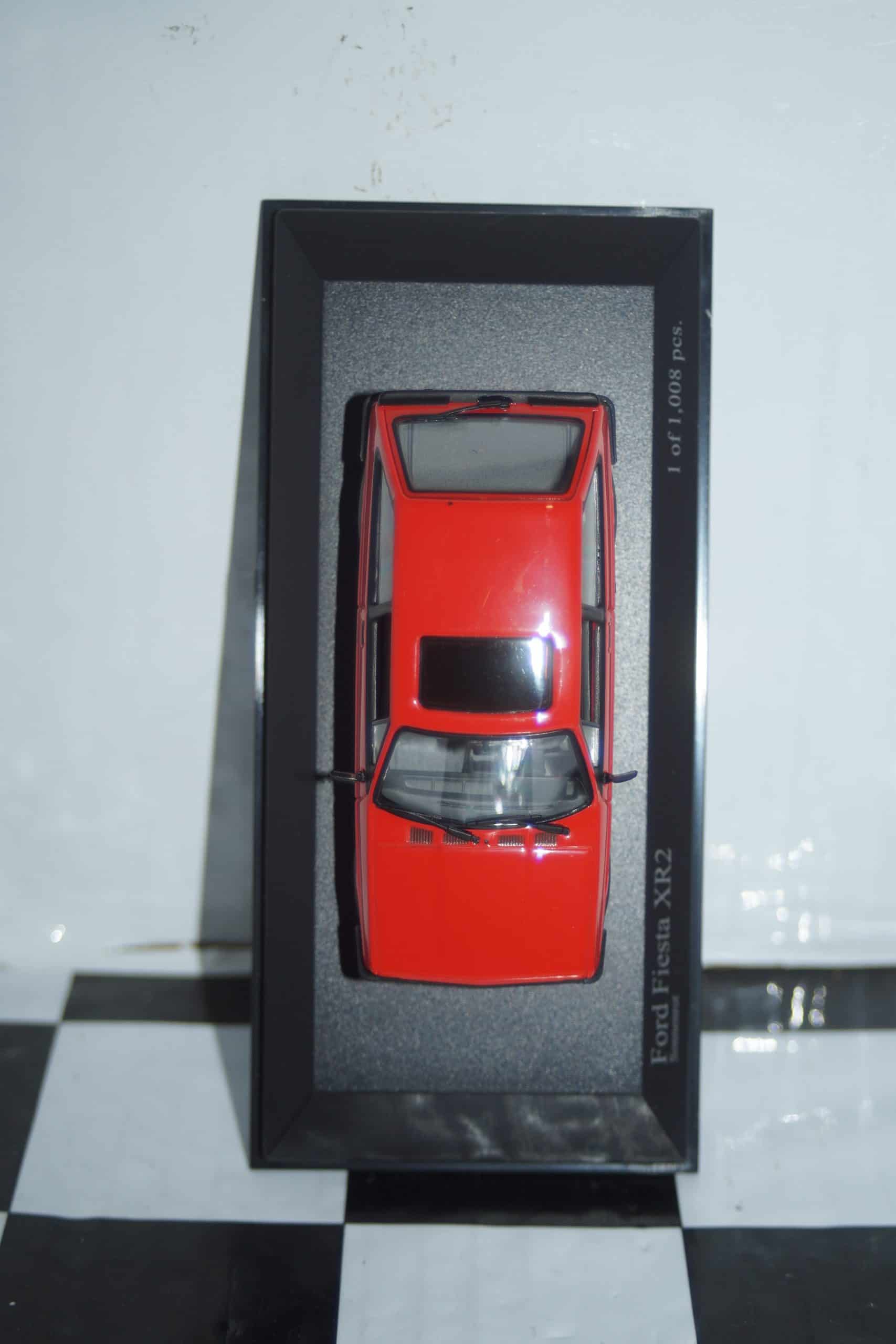 Minichamps ford fiesta xr2 1978 red ref 400 0851612 1:43 diecast