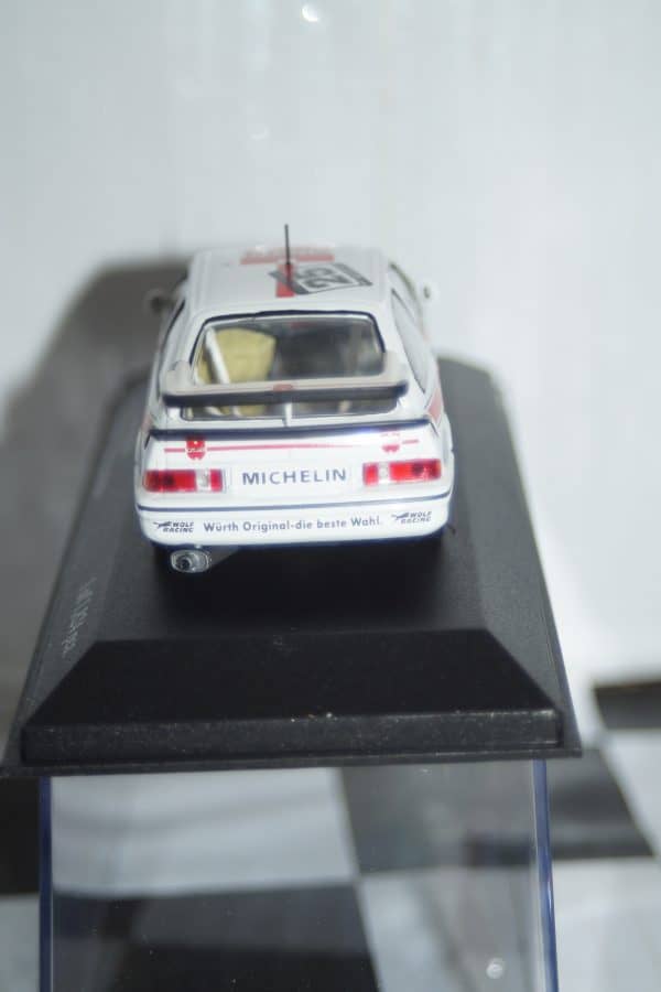 Minichamps ford escort mk1 tc #36 nurburgring 1968 gardner 400 688136 1:43