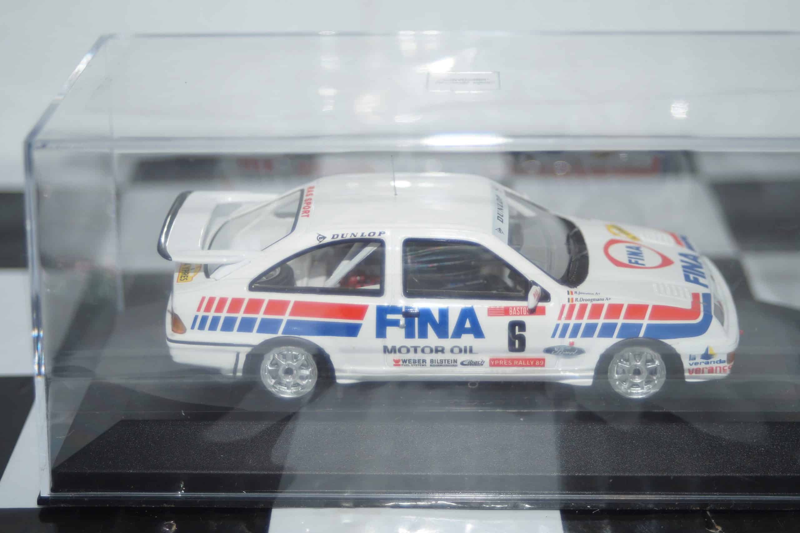 Minichamps ford sierra rs cosworth #15 tour de corse rally 1987  437 878015 1:43