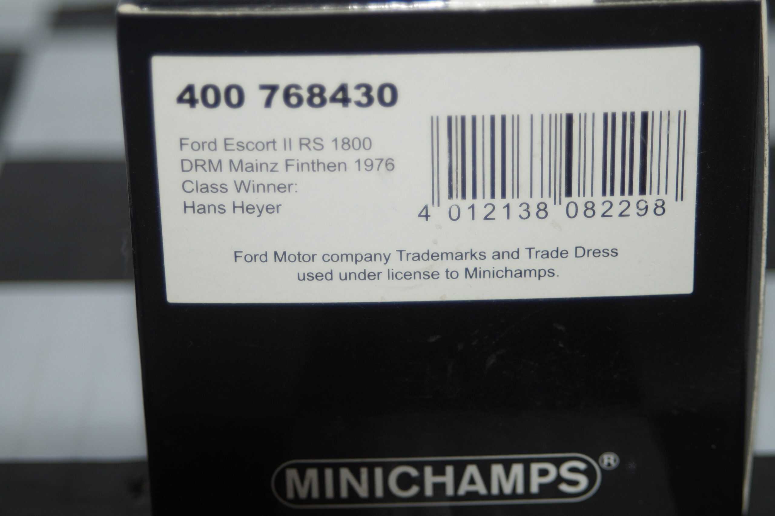 Minichamps ford escort mk2 rs2000 white 400 084300 1:43