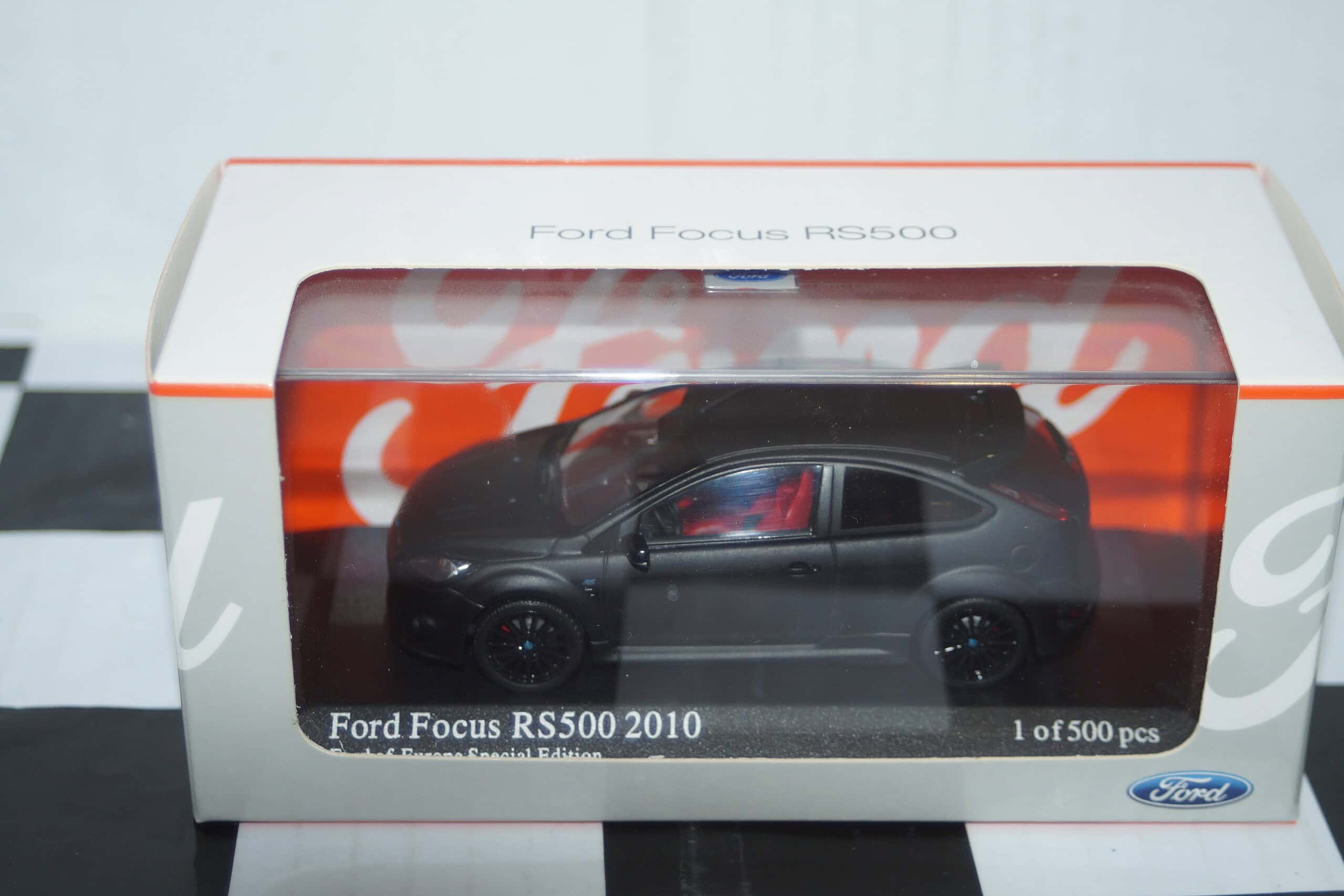 Minichamps ford focus rs500 (dealer box) 2010 matt black ltd 500 1:43