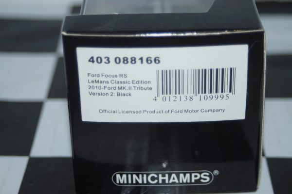 Minichamps ford focus rs le mans edition 2010 white with blue 400 088172 1:43