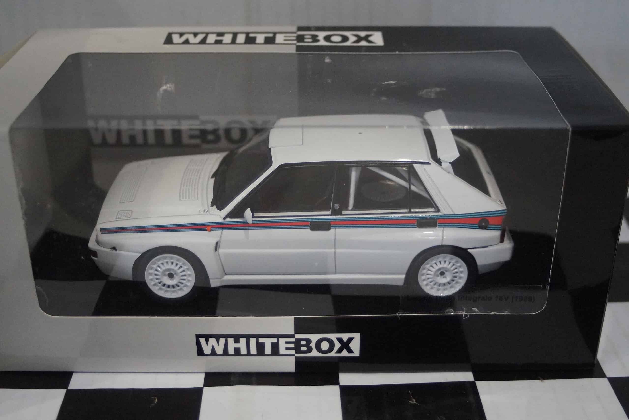 Whitebox lancia delta integrale 16v 1989 white 1:24 wb124238