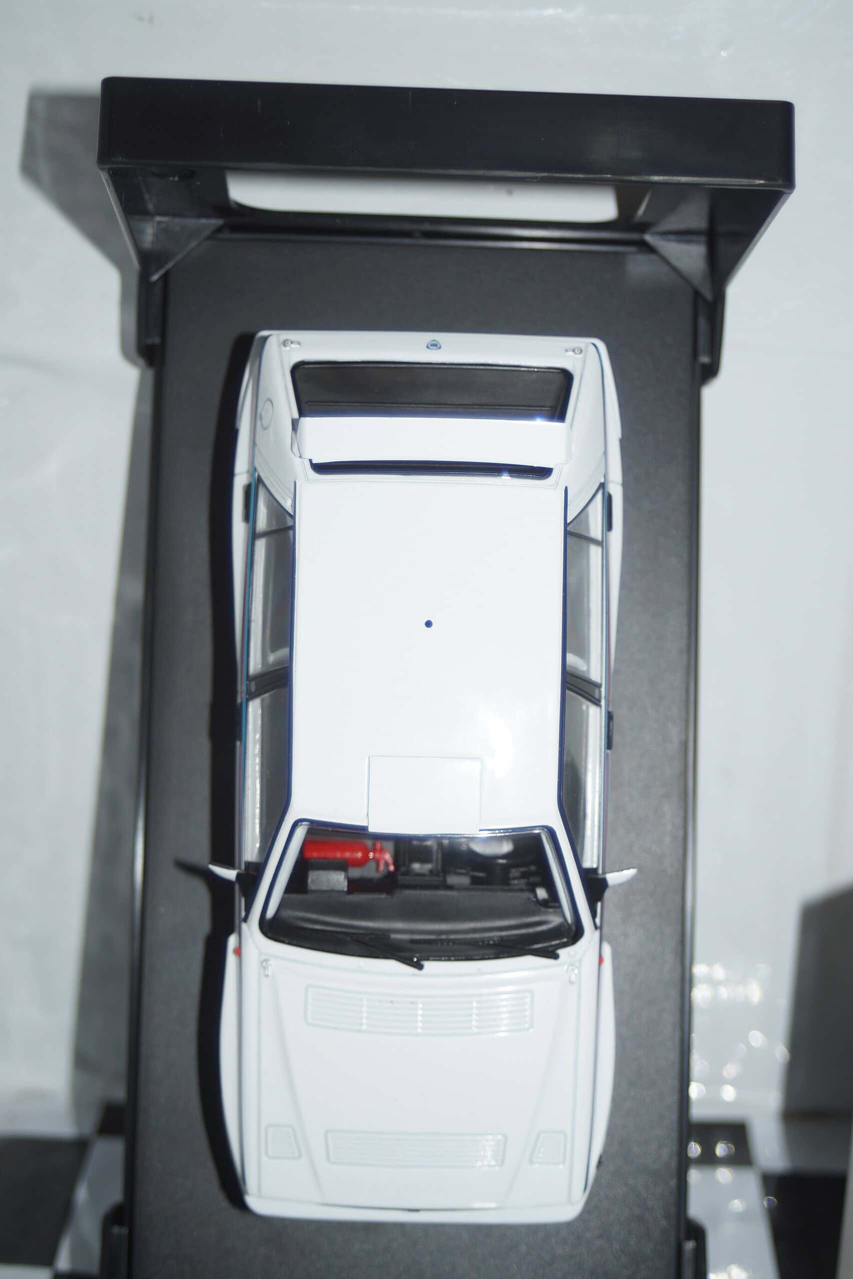 Whitebox lancia delta integrale 16v 1989 white 1:24 wb124238