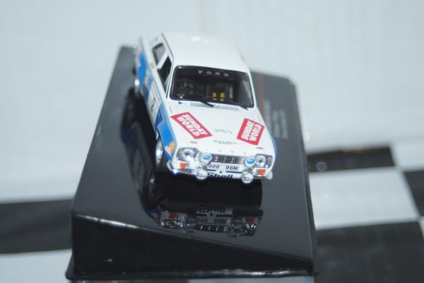 Ixo ford escort mk1 rs 1600 #2 circuit of ireland 1975 rac438.22 1:43 diecast
