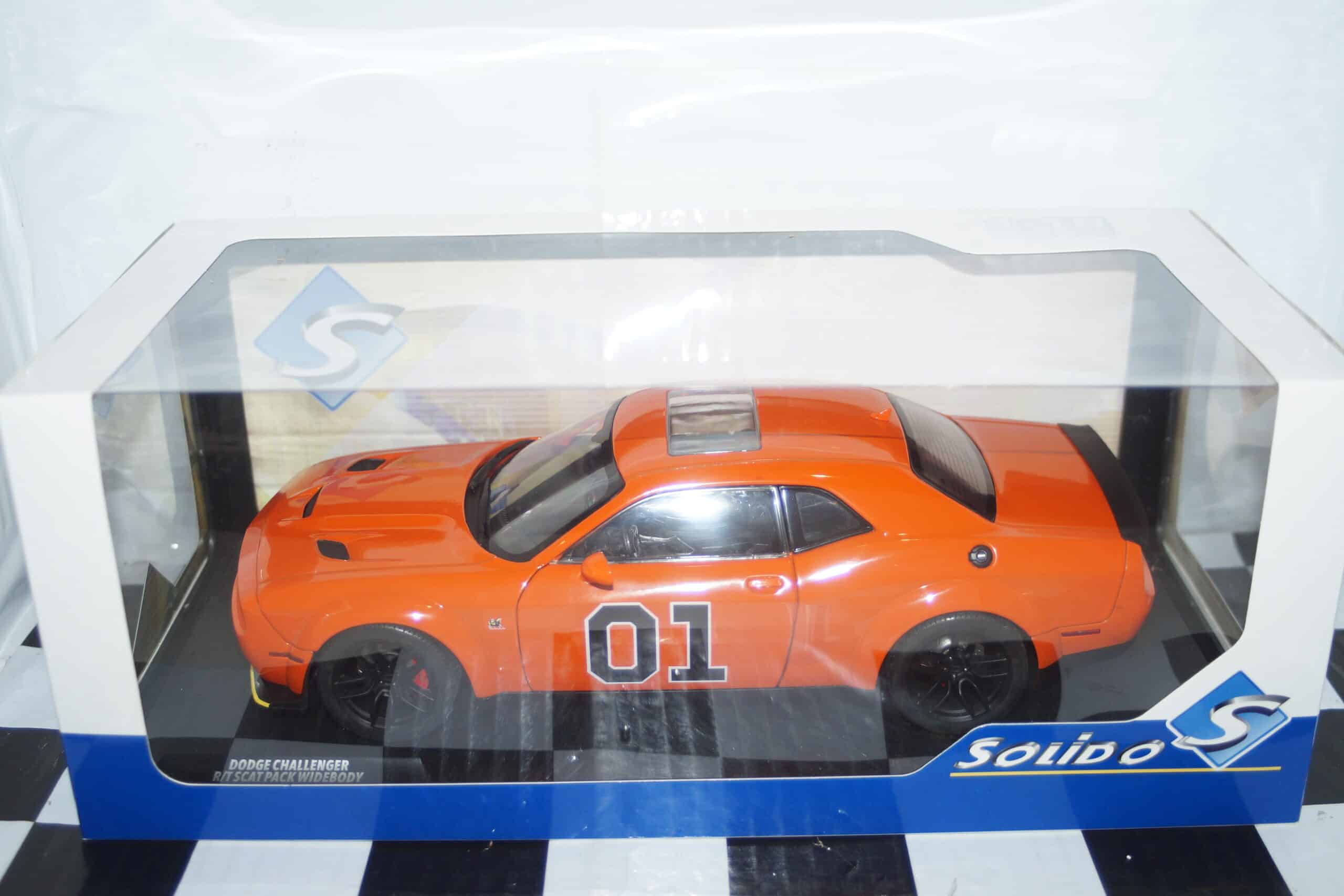 Solido dodge challenger r/t scat pack wideboy (hazzard tribute) 1:18 diecast s1805713