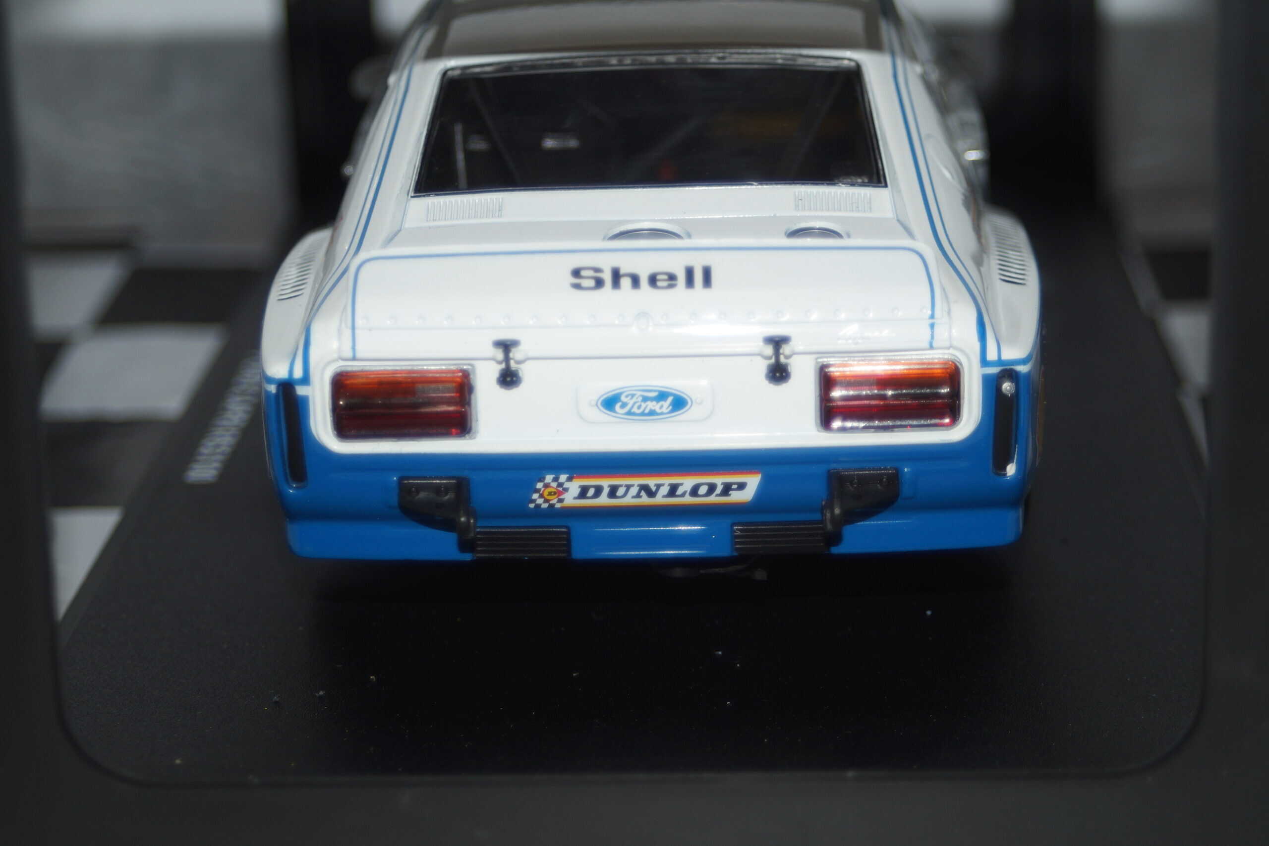 Werk83 ford capri rs 3100 #5 1974 etcc zandvoort 1:18 diecast w1801101