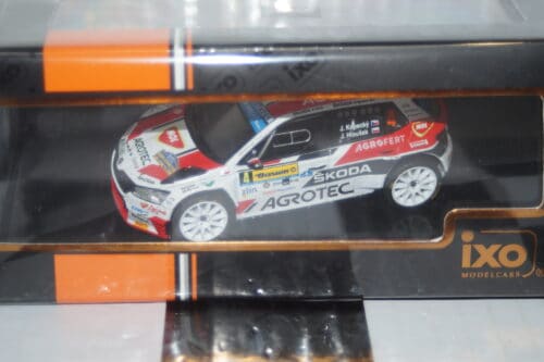 Ixo skoda fabia rs rally 2 winner barum czech rally 2022 #4 1:43 diecast ram936lq