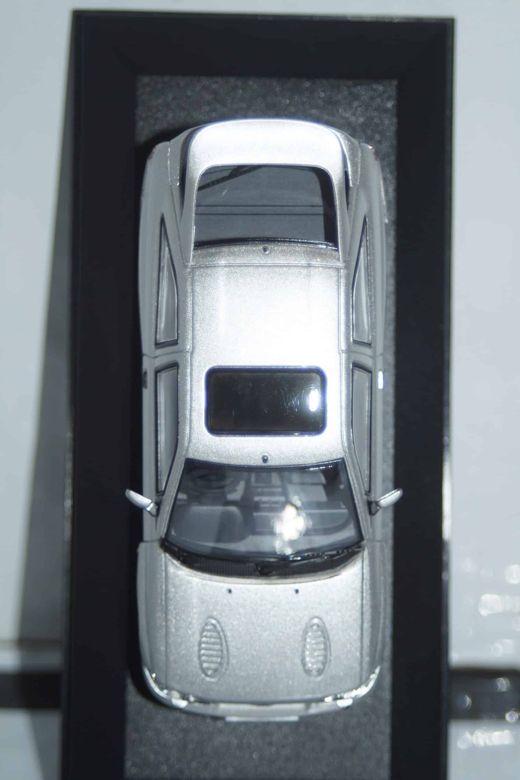 Vanguards ford escort cosworth luxury moondust silver 1/43 ref  va14806