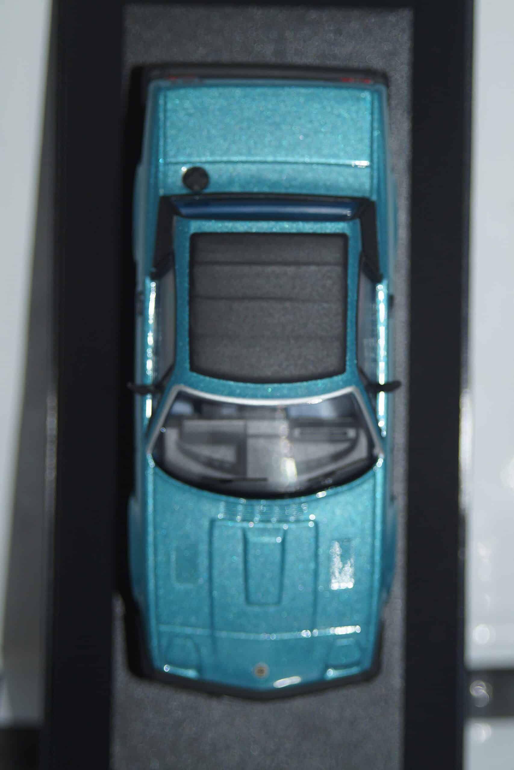 Vanguards triumph tr7 2.0 fhc persian aqua blue va10510 1:43 scale