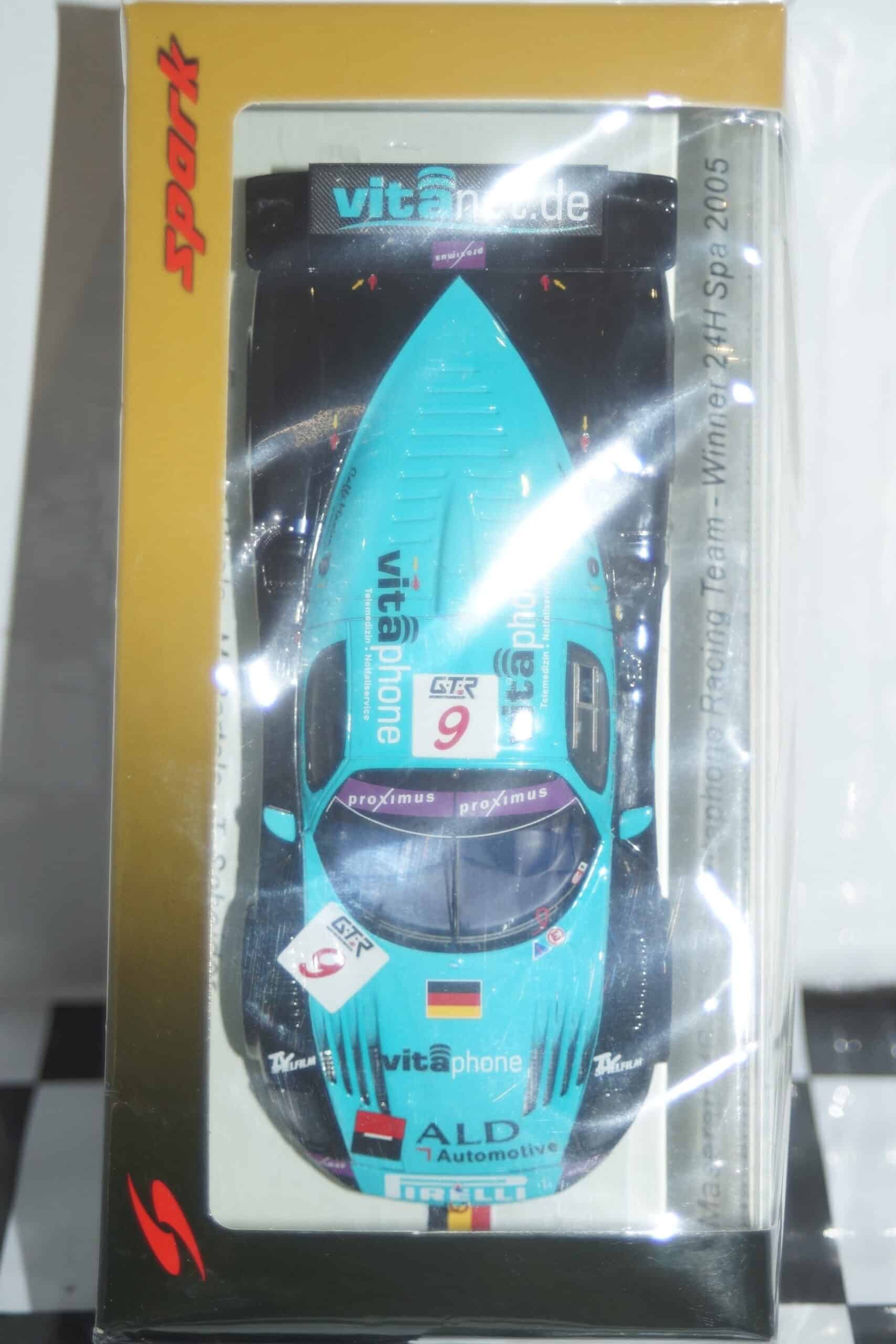 Spark maserati mc12 gt1 winner 24h spa 2005 #9 1:43 resin 43spa2005