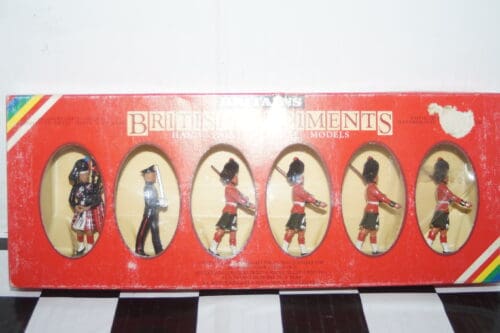 Britains british regiments lifeguards,yeomans and scots guards metal models ref 7226