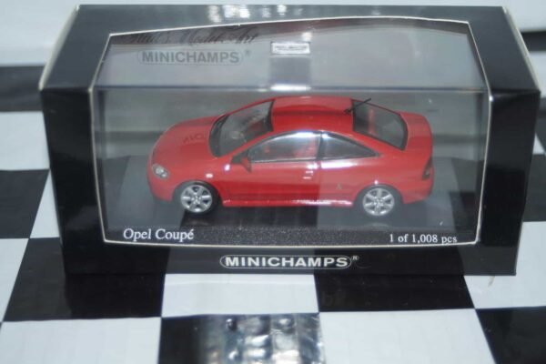 Minichamps opel / vauxhall astra coupe 2000 red 049125
