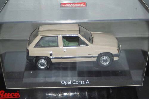 Schuco opel corsa a in cream / beige 1:43 scale 03412