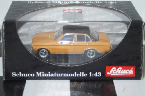 Schuco opel ascona a orange /black roof 1:43,ref 02653