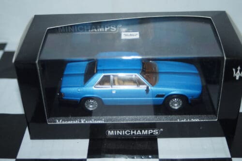 Minichamps maserati kyalami 1982 in blue 1:43 ref 400 123961