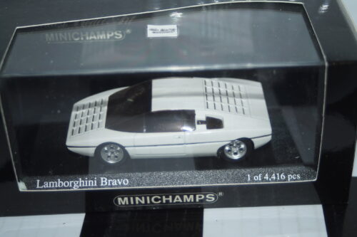 Minichamps lamborghini bravo 1974 white 1:43 400 103670