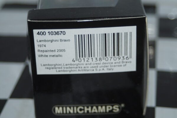 Minichamps lamborghini bravo 1974 white 1:43 400 103670