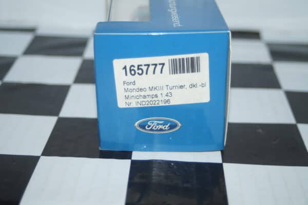Minichamps ford mondeo mk3 estate blue (dealer box) ref  ind2022196 1:43