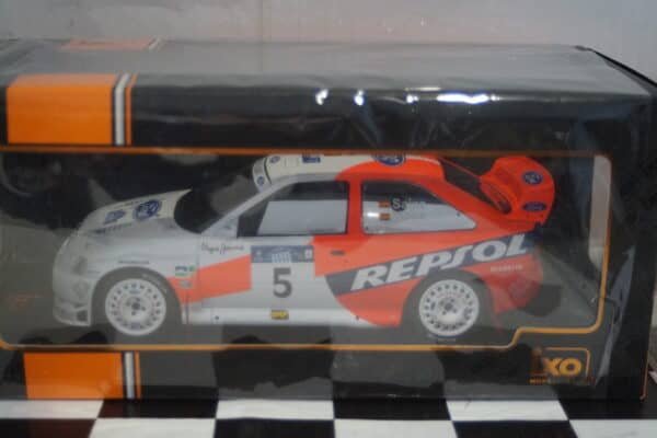 Ixo ford escort wrc winner acropolis rally 1997 #5 c.sainz 1:18 18rmc172a.22