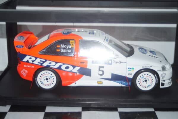 Ixo ford escort wrc winner acropolis rally 1997 #5 c.sainz 1:18 18rmc172a.22