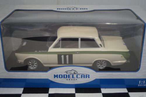 Model car group ford cortina (lotus) rac rally 1966 in white #11 ref mcg18435r in 1:18th