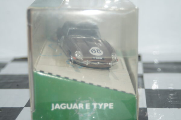 Corgi jaguar e type classic models with ref 96082 1/36th