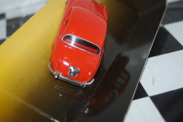 Corgi jaguar mk2 from buster in red  ref 01801 1/43rd