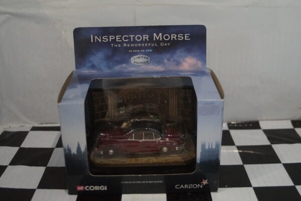 Corgi austin 1300 estate in red from fawlty towers  ref 00802 1/43rd