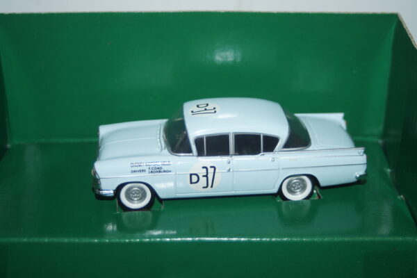 Vanguards vauxhall cresta phillip island 1960 f.coad 1/43 diecast va06405