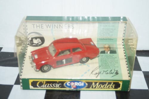 Corgi ford cortina classic models with ref 96763 1/36th